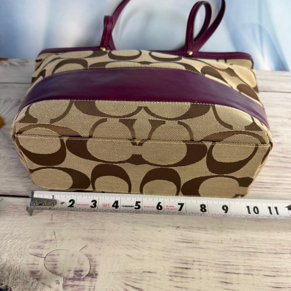 Coach Signature Stripe Tote Women Medium Khaki Purple Patent Leather 12429 Y2K - Picture 13 of 14